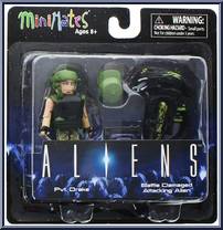 Prvt. Drake / Battle Damaged Attacking Alien Action Figure