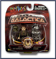Captain Kat Katraine / Heavy Assault Cylon from Battlestar Galactica - Minimates - Exclusives manufactured by Diamond Select [Front]