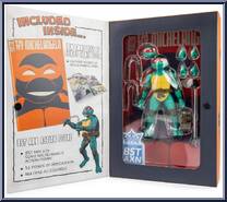 Michelangelo (IDW Comic + Action Figure) from Bst Axn - Teenage Mutant Ninja Turtles manufactured by Loyal Subjects [Front]