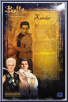Xander Harris from Buffy the Vampire Slayer - Sideshow Exclusive manufactured by Sideshow [Back]