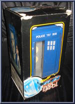 Tardis from Doctor Who - 1987 - Black Cards manufactured by Dapol [Front]