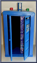 Tardis from Doctor Who - Accessories manufactured by Mego [Loose]
