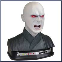 Voldemort Dueling Battle Trainer from Harry Potter and the Deathly Hallows - Toys manufactured by Tomy [Loose]