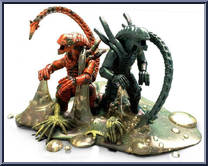 Red / Gray Xenomorphs Action Figure