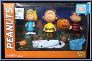Sally / Charlie Brown / Linus from It's the Great Pumpkin Charlie Brown - Box Sets manufactured by Memory Lane [Front]