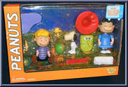 Schroeder / Woodstock / Snoopy / Lucy Action Figure