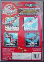 Night Raptor from Jurassic Park III - CamoXtreme Deluxe Dinosaur manufactured by Hasbro [Back]