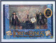 Quest for Mordor from Lord of the Rings - Two Towers - Gift Packs manufactured by Toy Biz [Front]