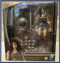 Wonder Woman (Dawn of Justice) Action Figure