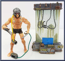 Weapon "X" Wolverine from Marvel Legends - Series  7 manufactured by Toy Biz [Loose]
