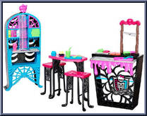 Creepateria from Monster High - Social Spots manufactured by Mattel [Loose]