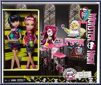 Creepataria (Cleo de Nile / Howleen Wolf) from Monster High - Creepateria manufactured by Mattel [Front]