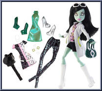 Scarah Screams Action Figure