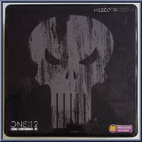 Punisher (Deluxe) Action Figure