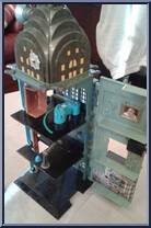 Kingpin's Crime Central  from Spider-Man - Mini-Playcases manufactured by Toy Biz [Loose]