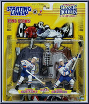 Wayne Gretzky / Mark Messier from Starting Lineup - Hockey - Classic Doubles - 1998 manufactured by Kenner [Front]