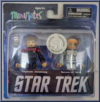 Captain Janeway / Seven of Nine from Star Trek - Minimates - 2013 Wave manufactured by Diamond Select [Front]