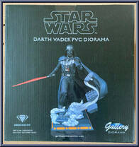 Darth Vader from Star Wars - Gallery Diorama manufactured by Gentle Giant [Back]