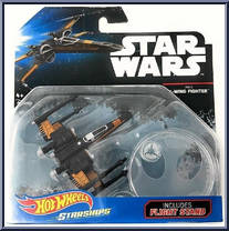 Poe's X-Wing Fighter (Wings Opened) Action Figure