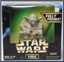 Yoda from Star Wars - Power of the Force II - 12" Scale manufactured by Kenner [Front]