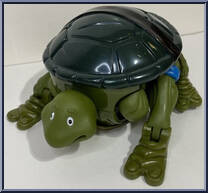 Giant Mutatin' Leo from Teenage Mutant Ninja Turtles - Giant Mutations manufactured by Playmates [Loose]