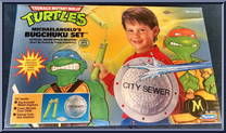 Michaelangelo's Bugchuku Set from Teenage Mutant Ninja Turtles - Role Play manufactured by Playmates [Front]