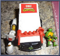 Turtle Transports - Pizza Police Combo (with Card) from Teenage Mutant Ninja Turtles - Mini Mutants manufactured by Playmates [Loose]