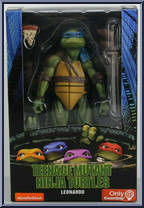 Leonardo from Teenage Mutant Ninja Turtles - 1990 Movie - Exclusives manufactured by Neca [Front]