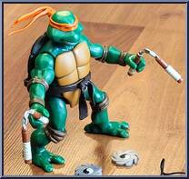 Michaelangelo from Teenage Mutant Ninja Turtles - Animated - Basic Assortment - 2003 manufactured by Playmates [Loose]