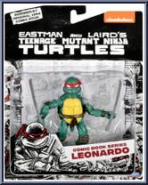 Leonardo from Teenage Mutant Ninja Turtles - Classic Collection - Original Comic Book manufactured by Playmates [Front]
