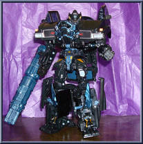 Ironhide from Transformers - Movie - Voyager Class manufactured by Hasbro [Dr Nightmare's Collection]