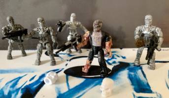 Terminator T800 and Endo Skeletons (Terminator) Custom Miniature / Figurine