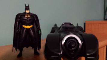 Batman Returns Armored Batman Michael Keaton (Batman - Movie Style) Custom Action Figure