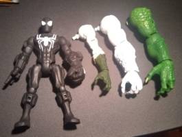 Black Suit Spider-Man (Symbiote suit) Concept (Spider-Man) Custom Action Figure [Big Left Arm Comparison]