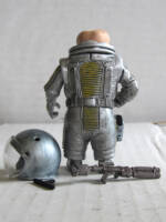 Bomby Tiggs – Asogian Smuggler – A Star Wars/ET the Extraterrestrial Mashup (Extra-Terrestrial) Custom Action Figure [Rear View]