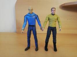 Captain Robau (Star Trek 1) - Art Asylum (Star Trek) Custom Action Figure