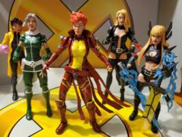 Rachel Summers - Prestige (Marvel Legends) Custom Action Figure [group photo]