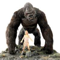 King Kong (King Kong) Custom Action Figure [17” King Kong with accompanying 1/12 Ann Darrow custom]
