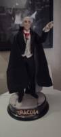 Leslie Nielsen/Dracula Dead and Loving It (Dracula: Dead and Loving It) Custom Action Figure