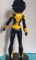 Anissa Pierce / Thunder (DC Comics) (Marvel Legends) Custom Action Figure [Thunder - Back view]