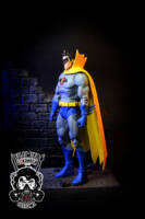 Earth-2 Robin V.2 (DC Universe) Custom Action Figure