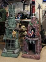Two Eternia Towers (Masters of the Universe) Custom Diorama / Playset [Custom Eternia Towers]