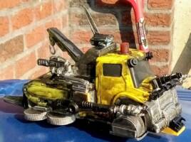 Space Truckers from the 44th quadrant adjacent to the nebulous ebb The Yellow Wrecker (Original) Custom Vehicle