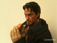 Iron Man Tony Stark Back from Afghanistan Hot Toys (Iron Man) Custom Action Figure