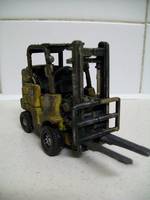 DIRT BOSS-  CAT Forklift Truck (Transformers - Movie) Custom Action Figure