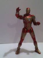 Iron Man 3 Mark 42 Armor (Marvel Universe) Custom Action Figure