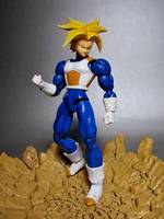 Trunks SSJ (S.H. Figuarts) Custom Action Figure