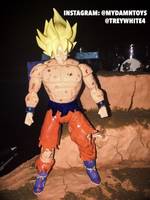Goku (Super Saiyan Battle Damaged) (Dragonball Z) Custom Action Figure