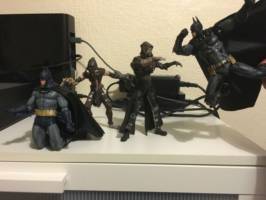 Arkham series Batman cloaks (Batman - Arkham Knight) Custom Diorama / Playset