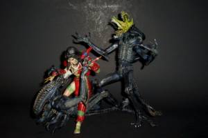 Zaf'el the Hybrid Huntress (Crimson Armor) (Predator) Custom Action Figure